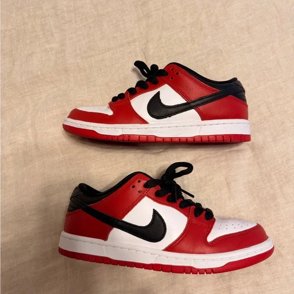 Nike SB Dunk low pro ‘J-pack Chicago’ sneakers varsity red size 38 /5.5 EUC